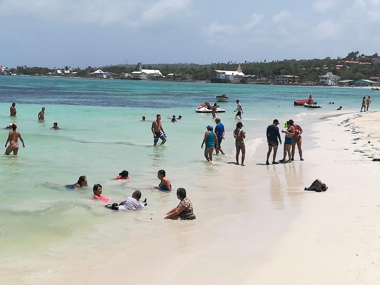 Rocky Cay Lodging Hotel San Andres  Exterior photo